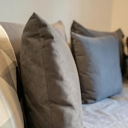 Center 2 Bedrooms 4 Pers Apartment. Atenas