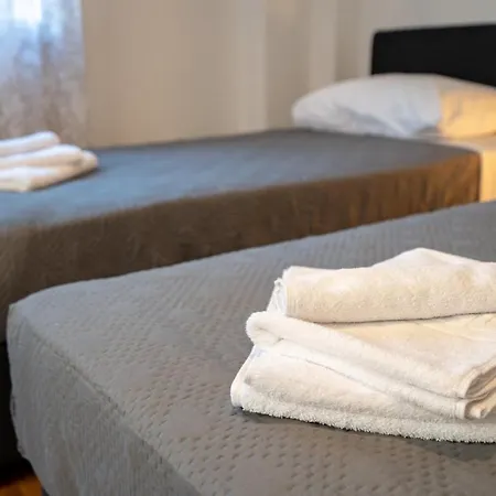 Apartamento Center 2 Bedrooms 4 Pers Apartment.