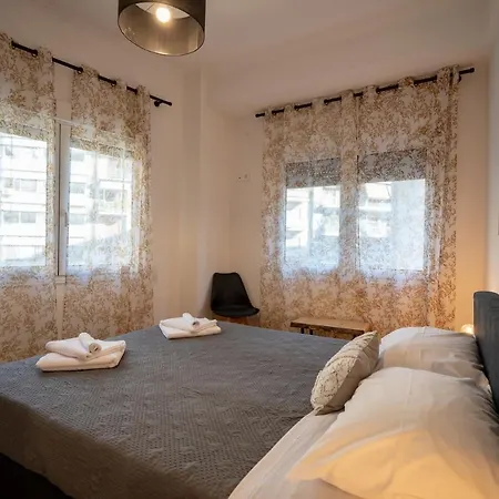 Apartamento Center 2 Bedrooms 4 Pers Apartment.