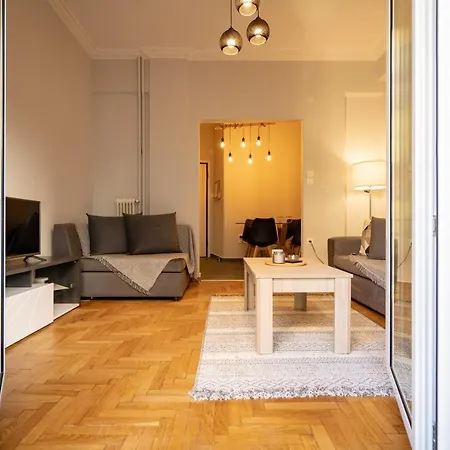 Center 2 Bedrooms 4 Pers Apartment. Apartment