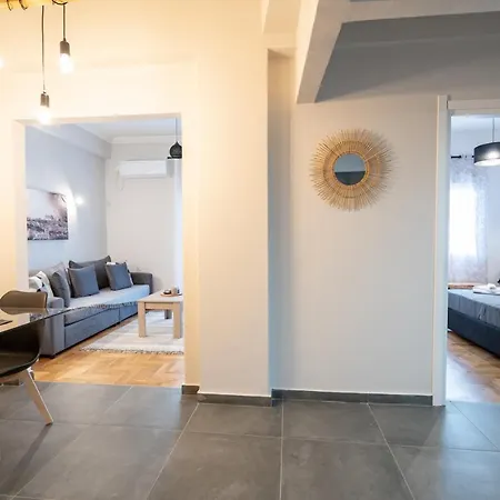 Center 2 Bedrooms 4 Pers Apartment. *